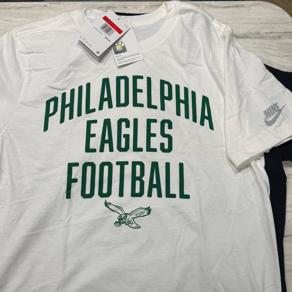 Nike Philadelphia Eagles Rewind Essential Short Sleeve T Shirt XL